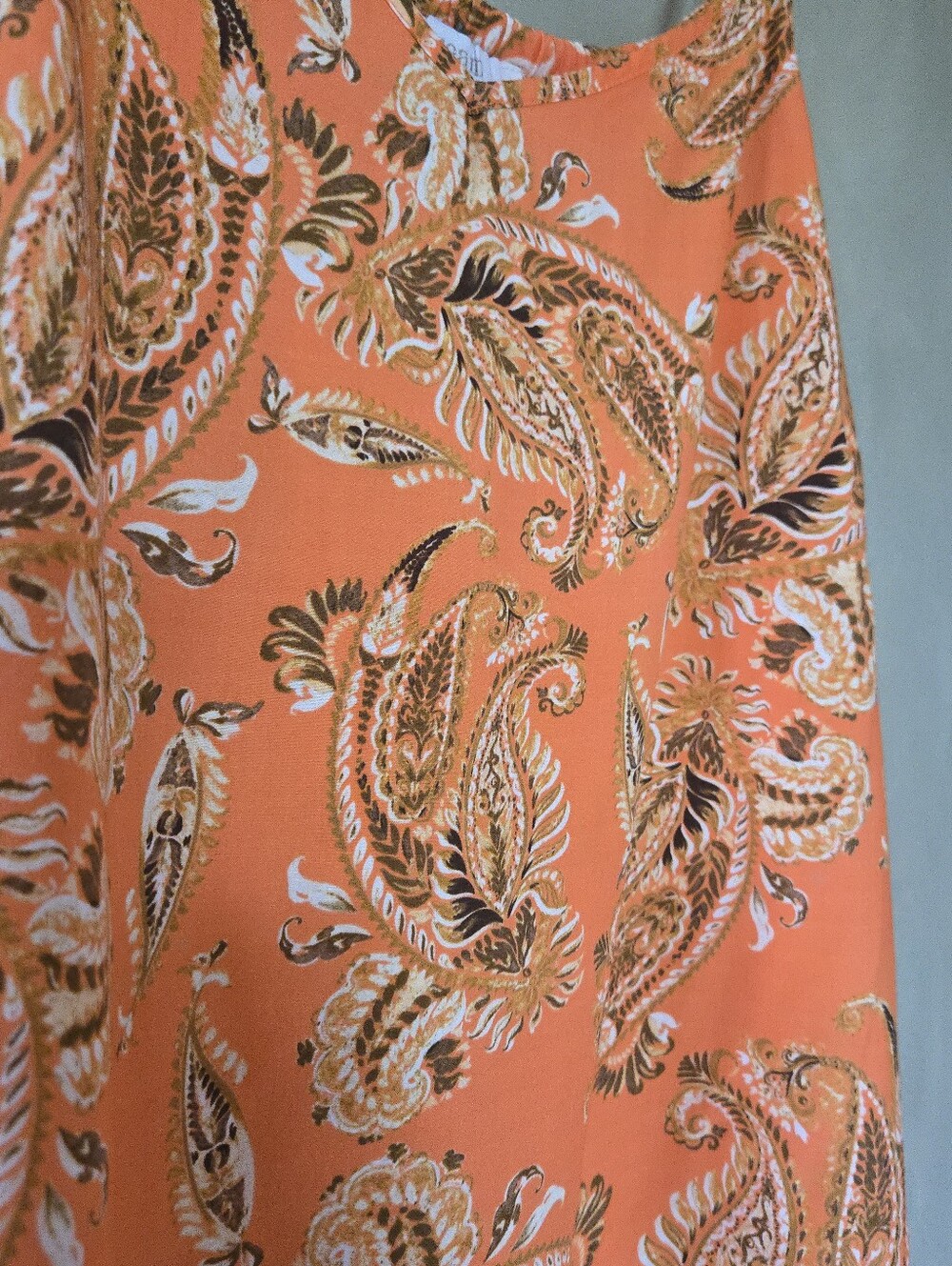 Cream | Coral Paisley Spaghetti-Strap Cami, Size 42 - Picture 8 of 10